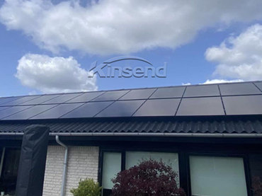 Comment installer le système de toit solaire en pente?