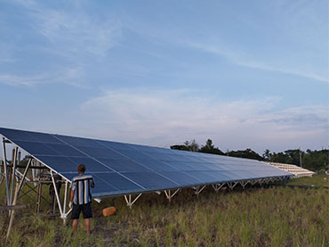 Système de montage au sol 325 kW